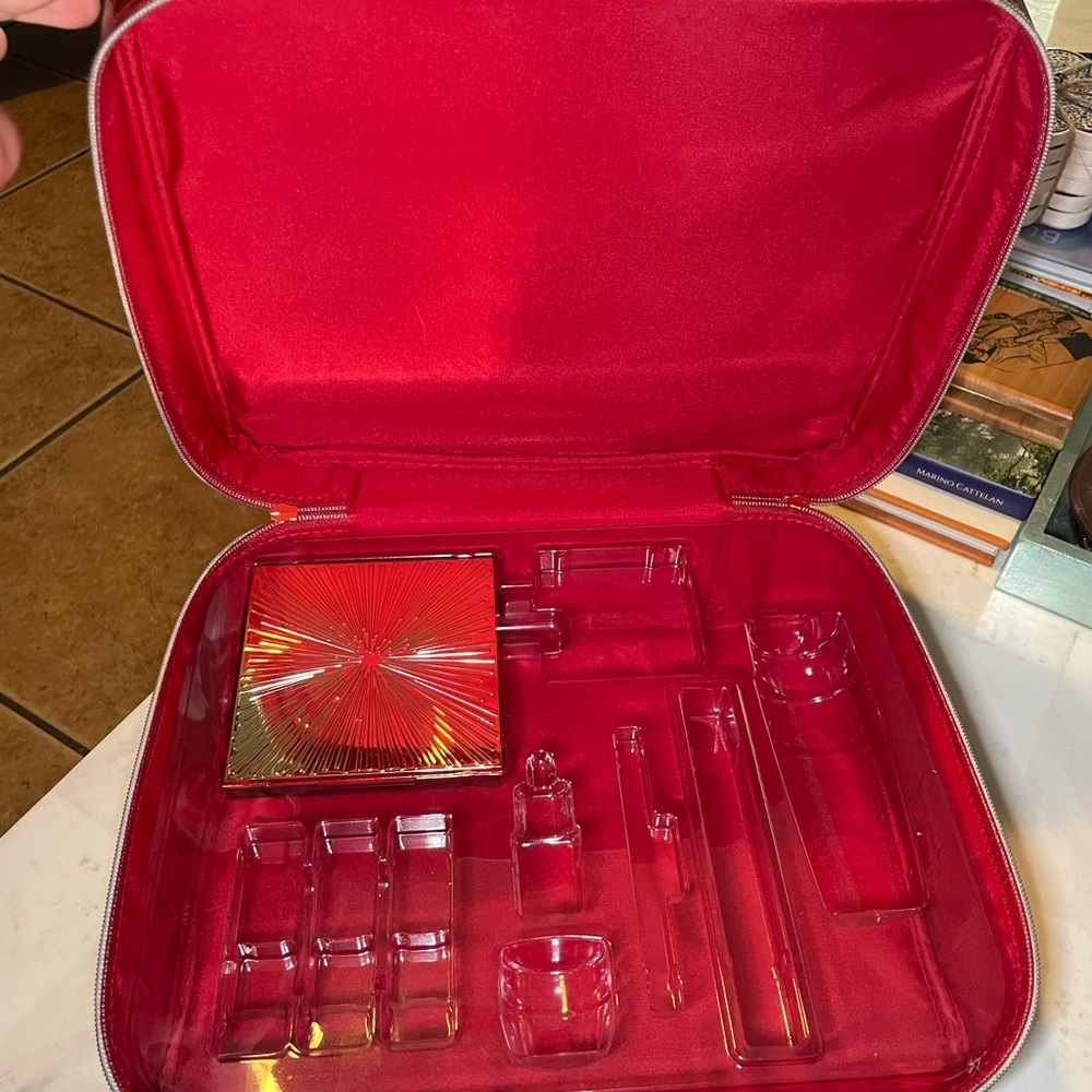 Estee Lauder Eye Shadow and Blush + Red Patent Clutch with Gold Accents - Picture 3 of 5